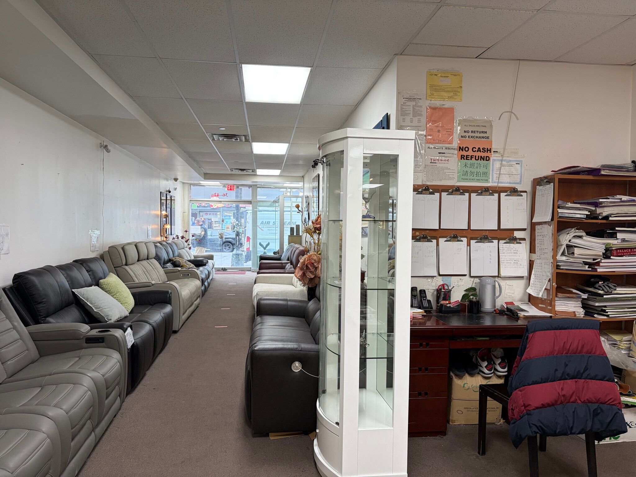 3640-3644 Main St, Flushing, NY à louer Photo intérieure- Image 1 de 4