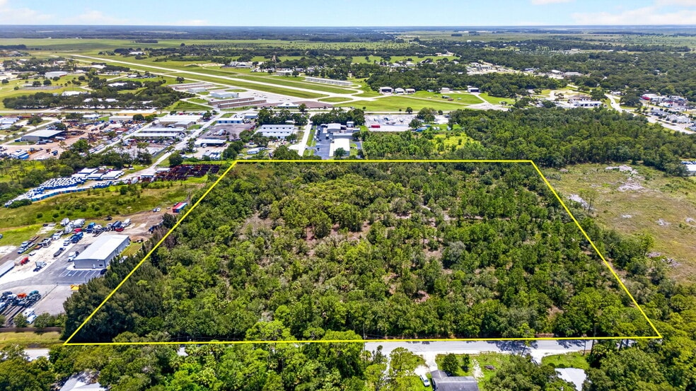 East Lincoln Avenue, LaBelle, FL for sale - Aerial - Image 1 of 9