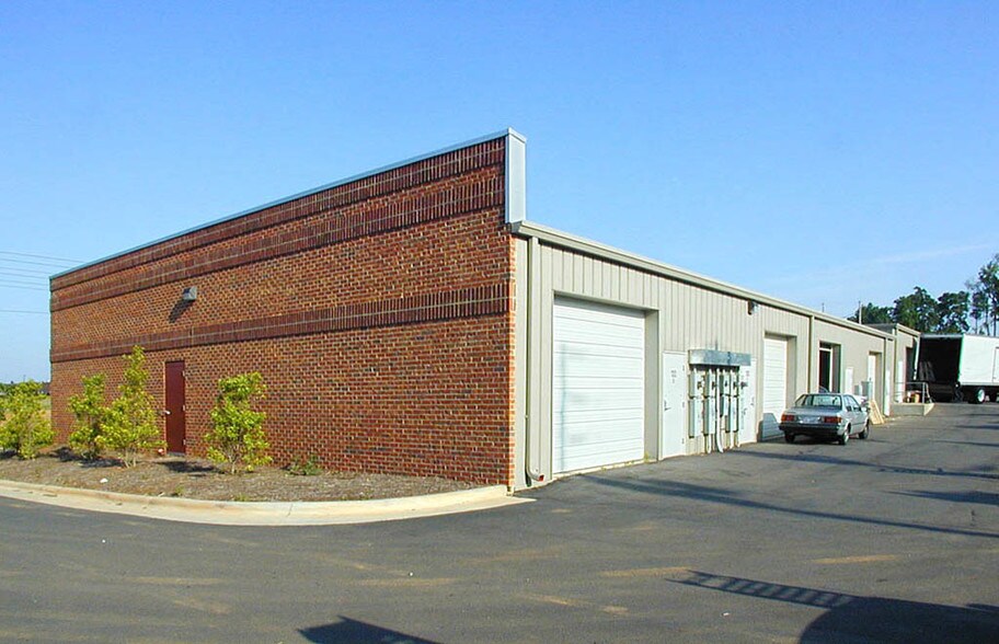 6300 Limousine Dr, Raleigh, NC à louer - Autre - Image 2 de 4