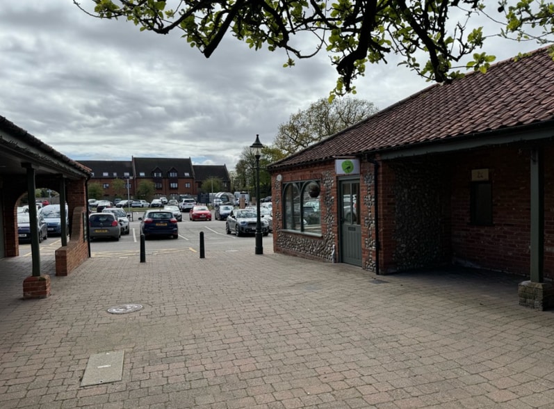 1-8 Appleyard, Holt for lease - Building Photo - Image 3 of 3