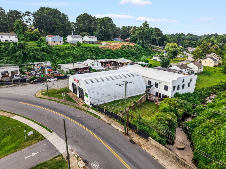 1004 Rundell St, Winston-Salem, NC à louer - Photo du bâtiment - Image 3 de 14