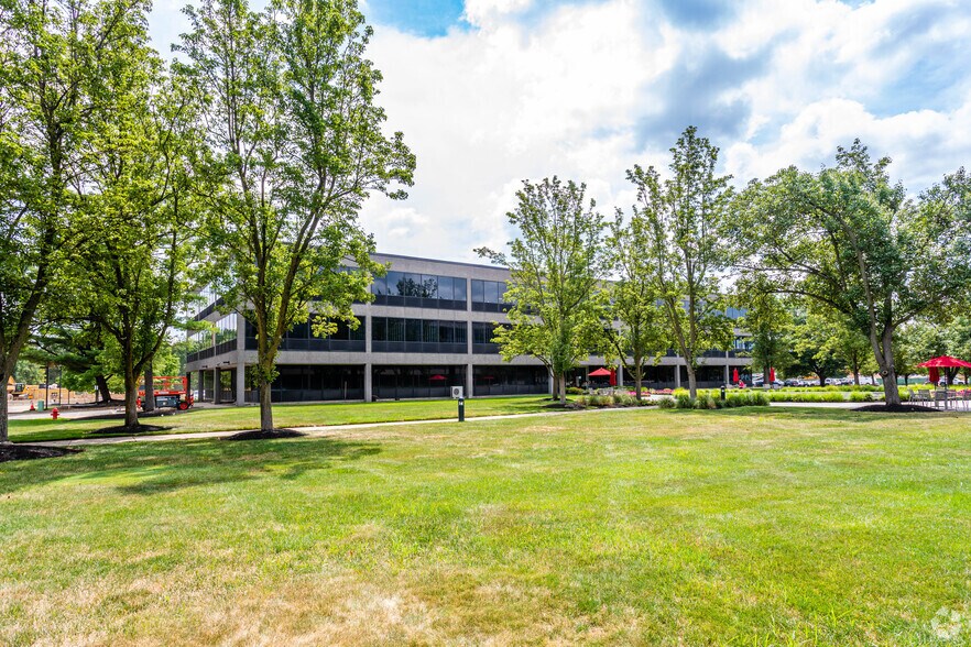 800 Lanidex Plz, Parsippany, NJ for lease - Building Photo - Image 3 of 7