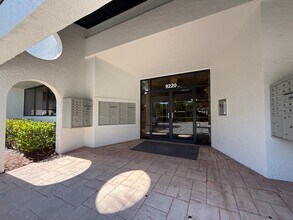 9220 Bonita Beach Rd, Bonita Springs, FL à louer Photo du bâtiment- Image 1 de 10