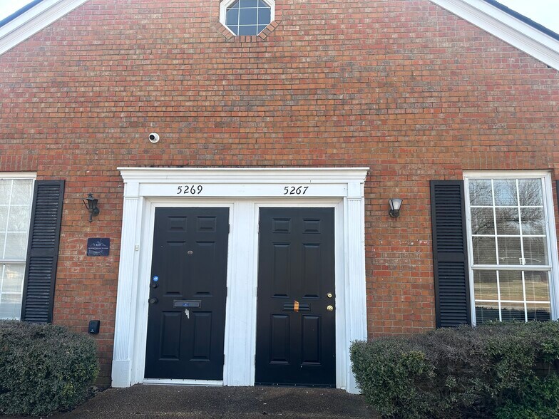 5261-5275 Mendenhall Park Pl, Memphis, TN à vendre - Photo du bâtiment - Image 3 de 7