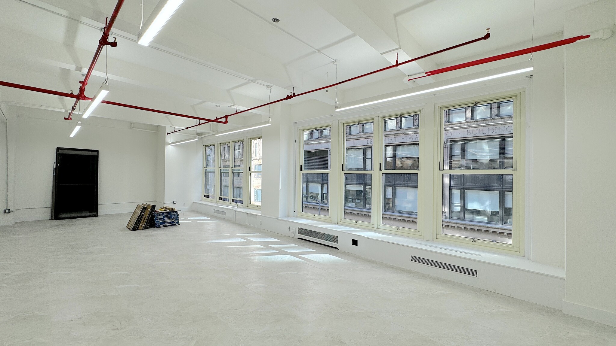 124 W 36th St, New York, NY for lease Building Photo- Image 1 of 10