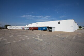 Plus de détails pour 1445 Saline St, North Kansas City, MO - Industriel à vendre