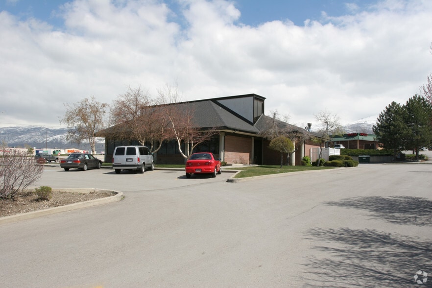 1090 N 500 E, North Salt Lake, UT for lease - Primary Photo - Image 2 of 5