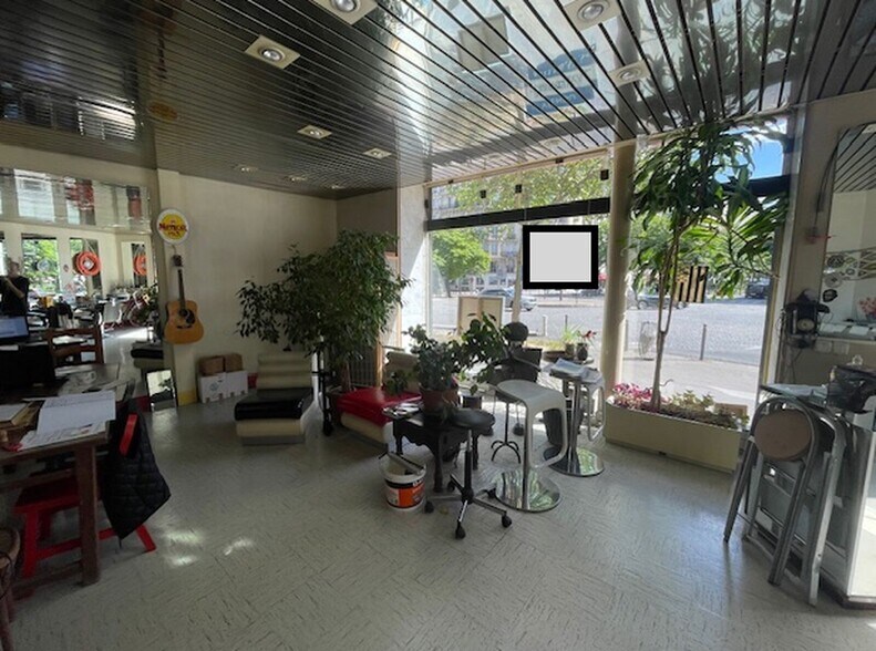 68 Boulevard Pasteur, Paris for sale - Building Photo - Image 2 of 14