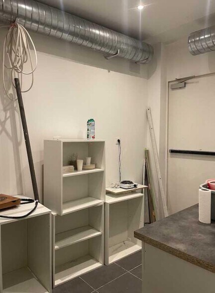 Commerce de détail dans Paris à louer - Photo du bâtiment - Image 2 de 15