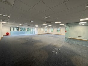 Killingbeck Dr, Leeds for lease Interior Photo- Image 2 of 2