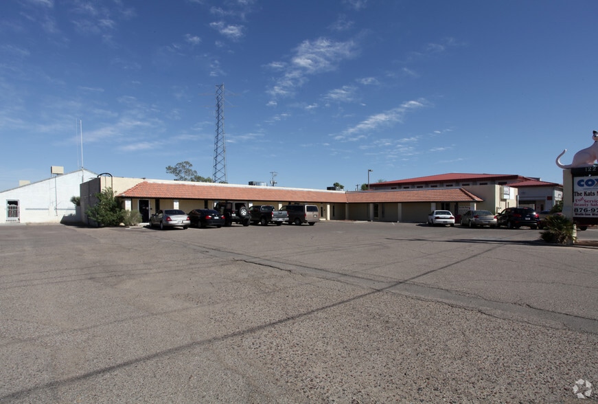 122 E Cottonwood Ln, Casa Grande, AZ for lease - Primary Photo - Image 1 of 2