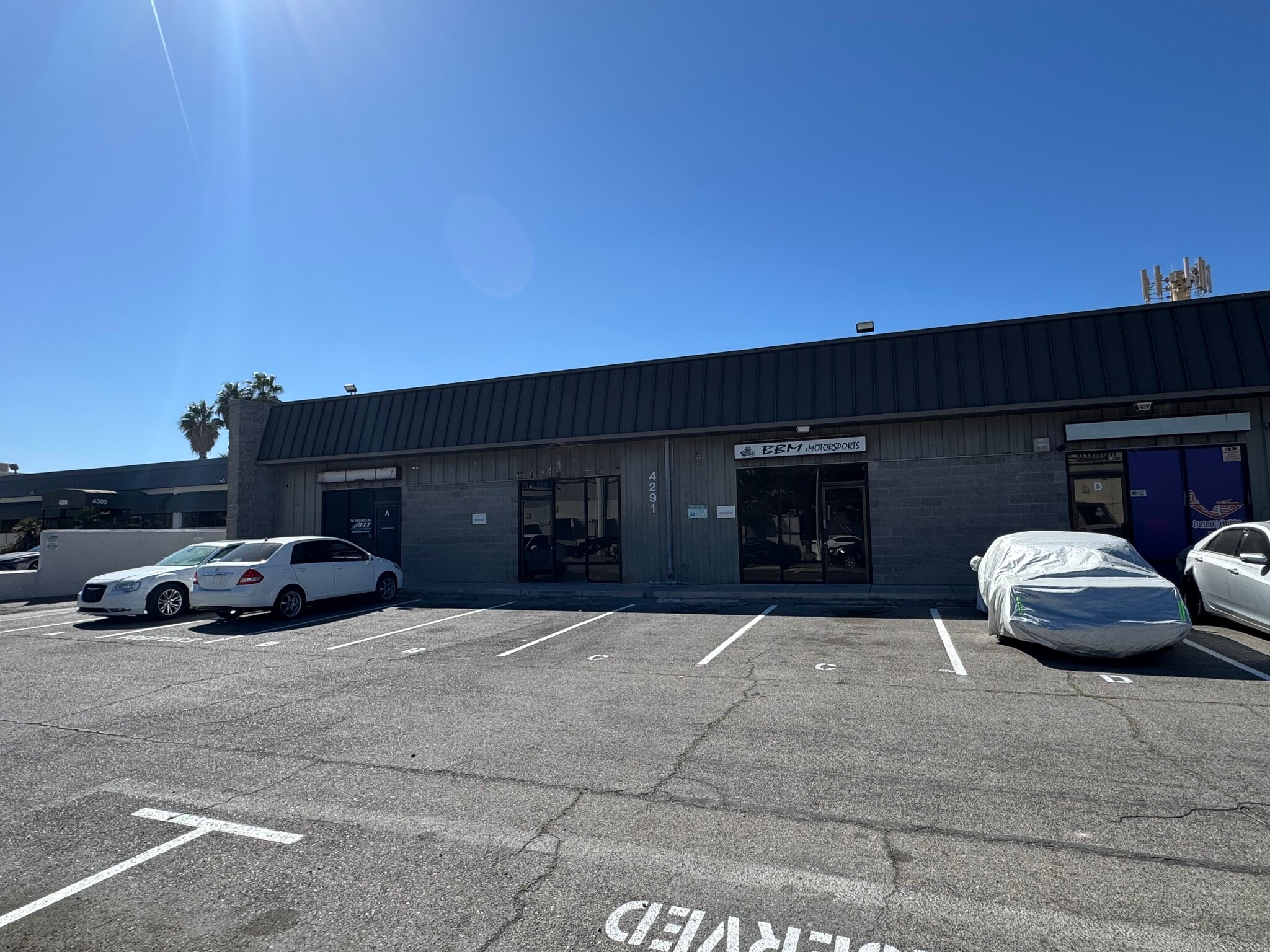 4291 Polaris Ave, Las Vegas, NV for lease Building Photo- Image 1 of 9