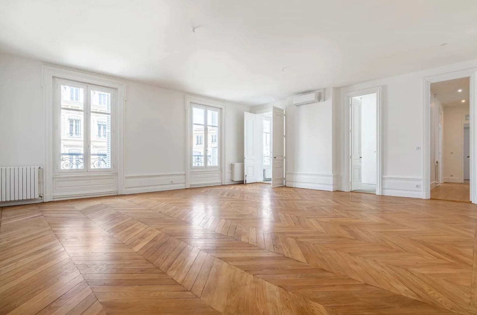 36 Rue Godot De Mauroy, Paris for lease Interior Photo- Image 1 of 5