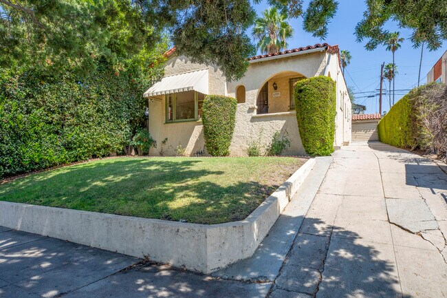 More details for 4909 York Blvd, Los Angeles, CA - Office for Sale
