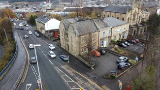 Plus de détails pour 89 Fitzwilliam St, Huddersfield - Bureau à louer