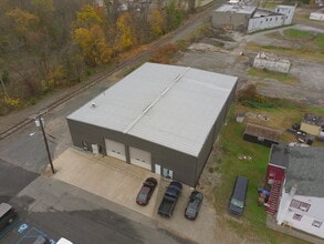 111 Richardson Ave, Swedesboro, NJ - Aerial  map view