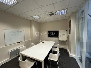 Bureau dans Vincennes à louer Photo du bâtiment- Image 1 de 10