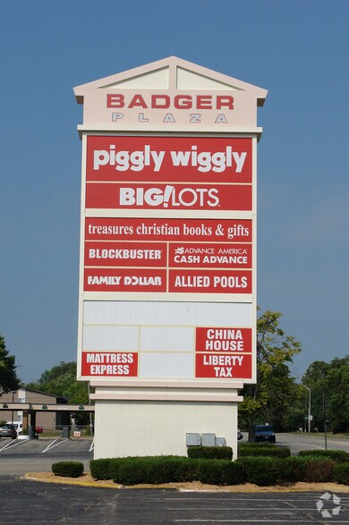 4011 Durand Ave, Racine, WI à louer - Photo du bâtiment - Image 3 de 9