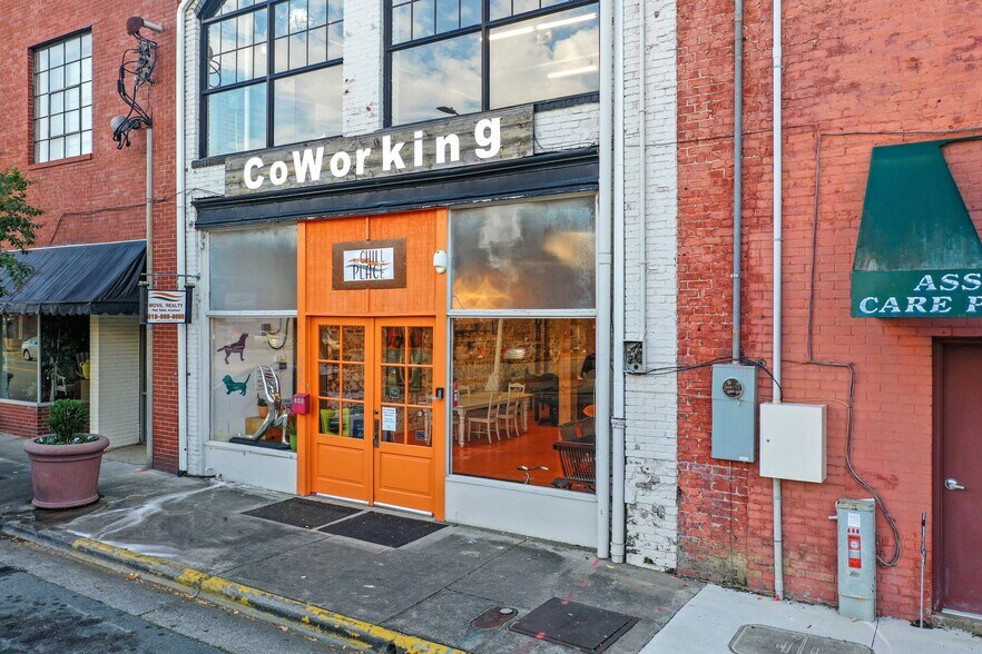 346 S Worth St, Burlington, NC à vendre - Photo du bâtiment - Image 3 de 17