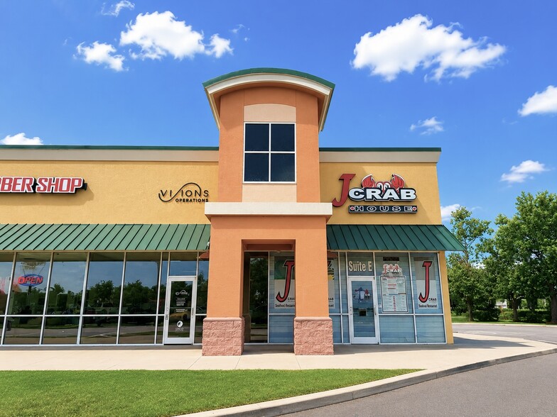 4795 W Irlo Bronson Memorial Hwy, Kissimmee, FL for lease - Building Photo - Image 2 of 21