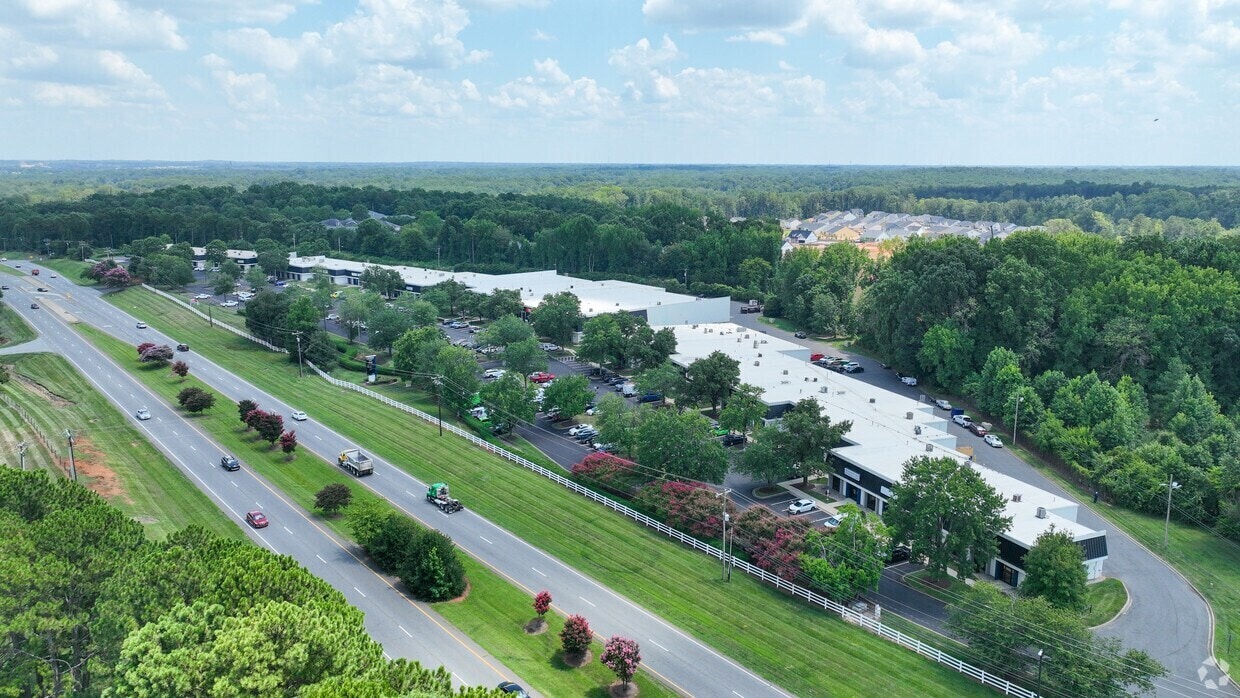 5009-5015 W WT Harris Blvd, Charlotte, NC for lease Aerial- Image 1 of 1