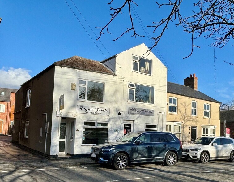 22 Bridge St, Saxilby à vendre - Photo du bâtiment - Image 2 de 5
