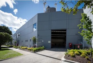 850-858 Lorimer St, Port Melbourne for lease Building Photo- Image 1 of 3