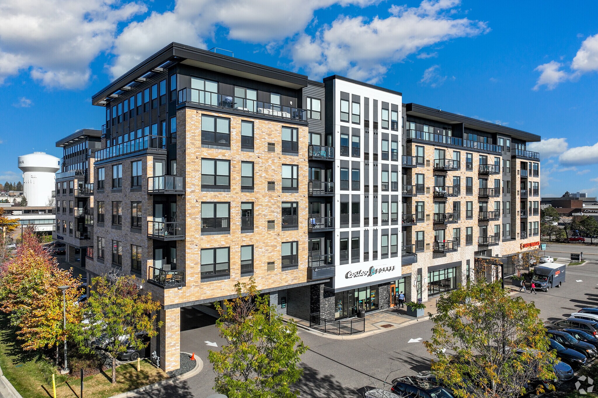 1700 Plymouth Rd, Minnetonka, MN à louer Photo principale- Image 1 de 124