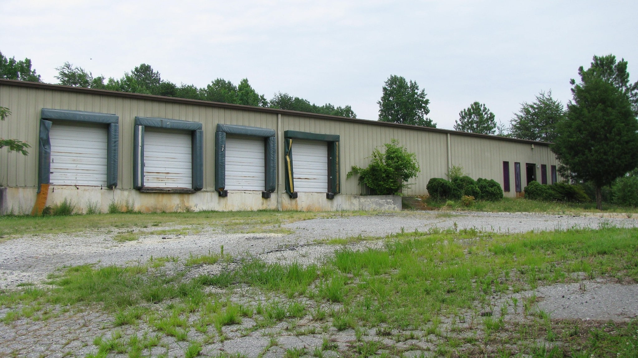2205 Gaither Ct, Archdale, NC for lease Primary Photo- Image 1 of 2
