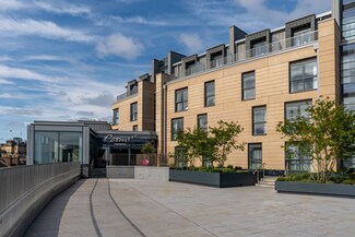 Plus de détails pour 1-3 St. James Sq, Edinburgh - Commerce de détail à louer