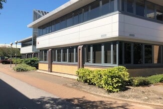 Plus de détails pour Fishponds Rd, Wokingham - Bureau à louer