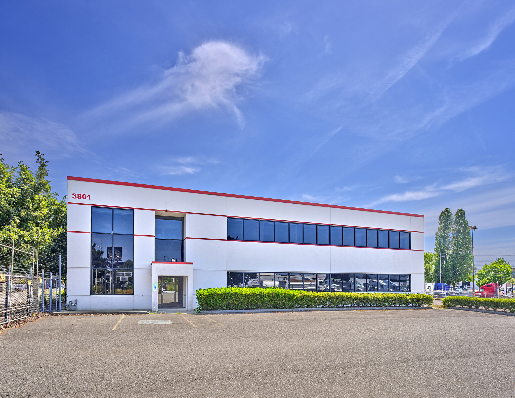 3801-3805 Airport Way S, Seattle, WA for lease Building Photo- Image 1 of 5