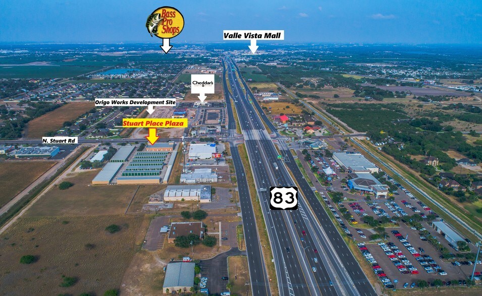 103 N Stuart Place Rd, Harlingen, TX à louer - Photo du bâtiment - Image 2 de 3