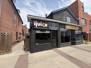 239 Queen St S, Mississauga, ON for lease Building Photo- Image 1 of 10