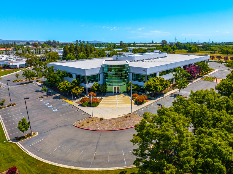 360 Campus Ln, Fairfield, CA for sale - Aerial - Image 1 of 1