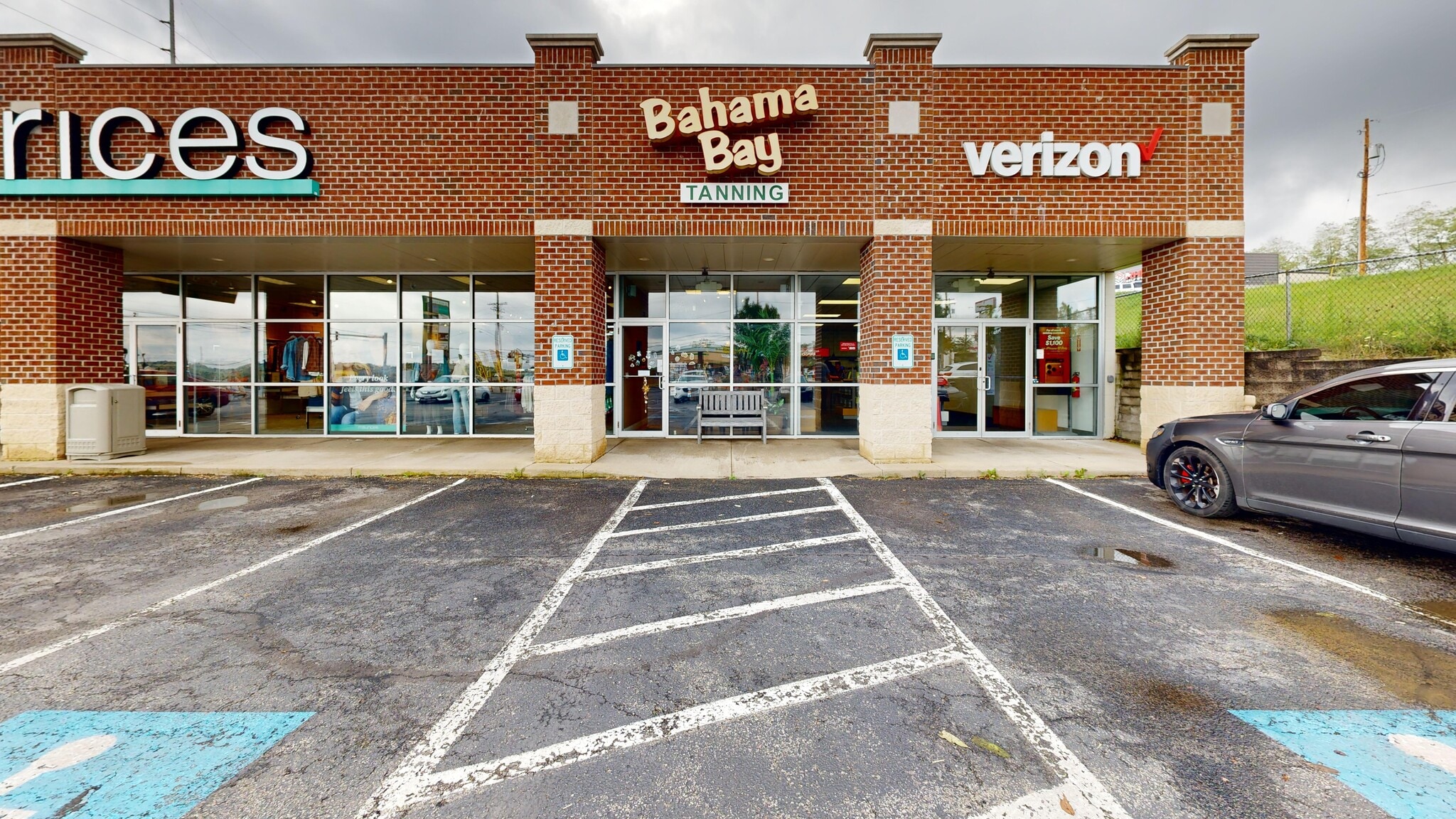 2789 E State St, Salem, OH for lease Interior Photo- Image 1 of 10