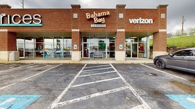 2789 E State St, Salem, OH for lease Interior Photo- Image 1 of 10