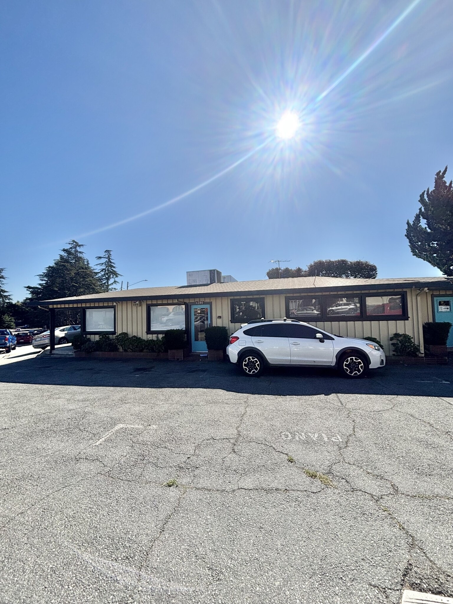 4382 Piedmont Ave, Oakland, CA for lease Building Photo- Image 1 of 4