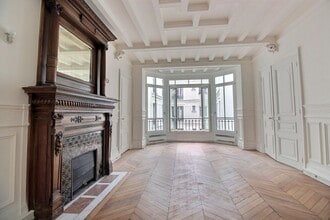 13 Rue Sainte-Cécile, Paris for lease Interior Photo- Image 2 of 12