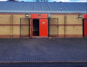 106 Barloch St, Glasgow for lease Building Photo- Image 1 of 2