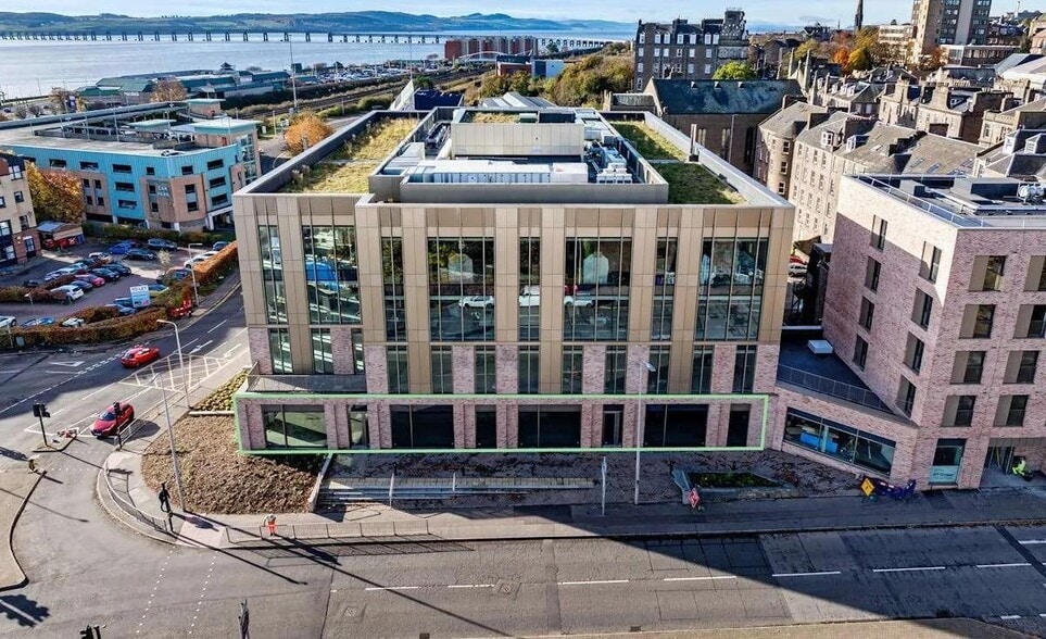 2 Greenmarket, Dundee for lease - Building Photo - Image 2 of 11