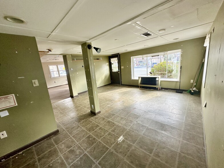 717 Route 46, Kenvil, NJ for lease - Building Photo - Image 3 of 13