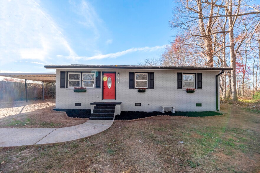 Statesville Residential Portfolio of 13 portefeuille de 9 propriétés à vendre sur LoopNet.ca - Photo du bâtiment - Image 3 de 13