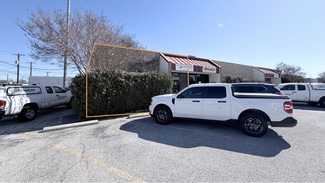 Plus de détails pour 2435-2441 Boardwalk St, San Antonio, TX - Local d'activités à louer