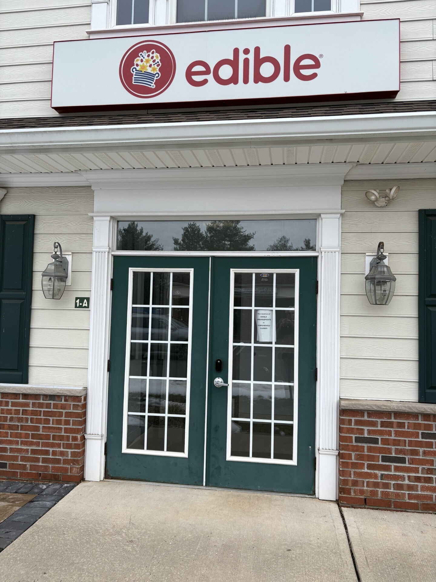 281 Triangle Rd, Hillsborough, NJ for lease Primary Photo- Image 1 of 11