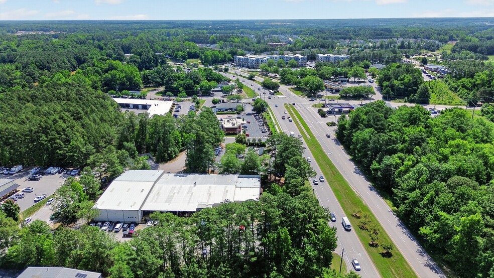 7513 Us Highway 64 E, Knightdale, NC à vendre - Photo du bâtiment - Image 1 de 7