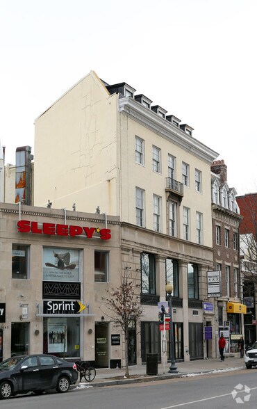 1635 Connecticut Ave NW, Washington, DC à louer - Photo du bâtiment - Image 1 de 5