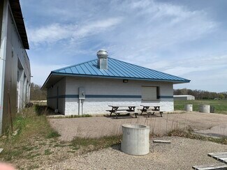 Plus de détails pour 56300 Ash Osceola IN 46561 rd, Osceola, IN - Industriel à vendre