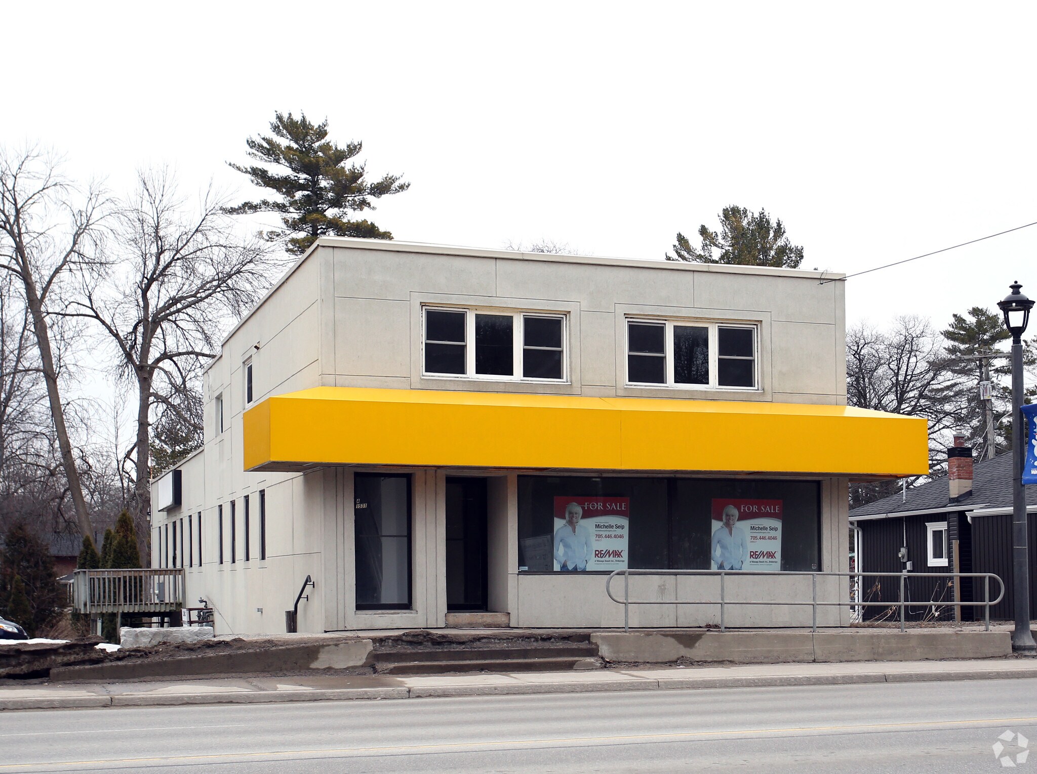 1531 Mosley St, Wasaga Beach, ON for sale Primary Photo- Image 1 of 1