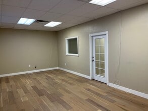 11601 Pellicano Dr, El Paso, TX for lease Interior Photo- Image 2 of 9